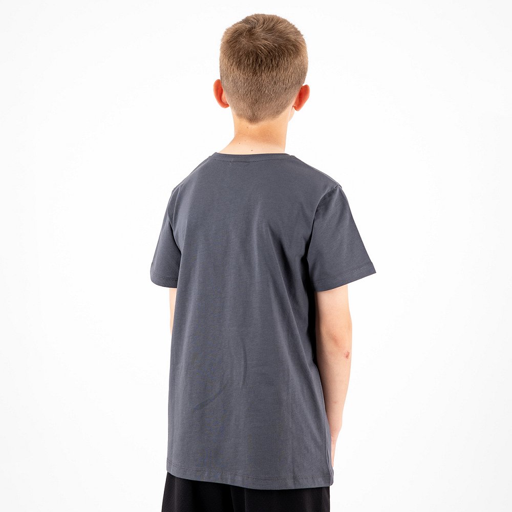 Kinder-T-Shirt-Paint-Black-2.jpeg